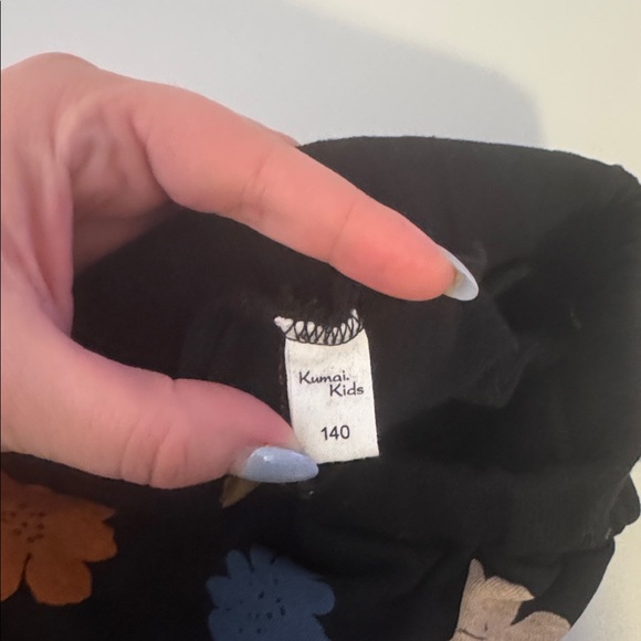 Kumai Kids Floral Black Sweatpants Size 140 - Picture 5 of 5